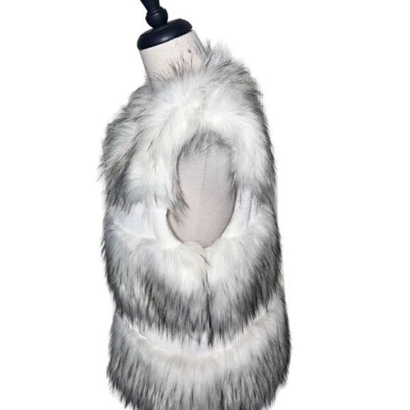 LaSeine White 3 Tier Fax Fur Vest Size Small - Picture 2 of 5